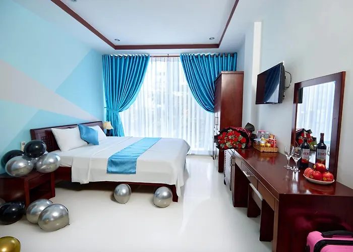 Tn Yuni Hotel
